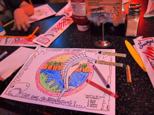 Colouring Eating in New Orleans With Kids