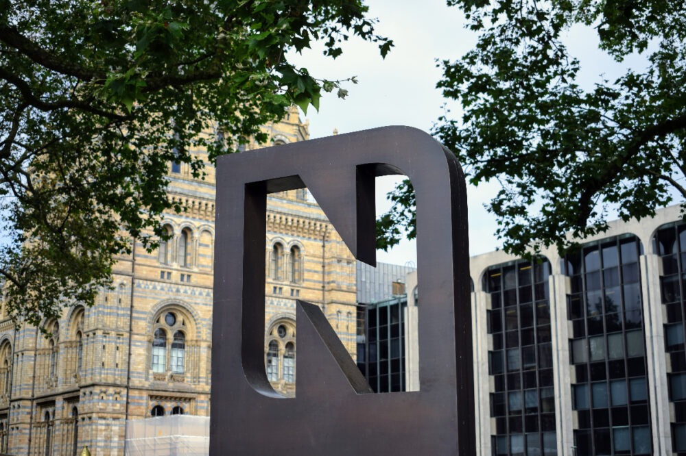 Natural history museum London free