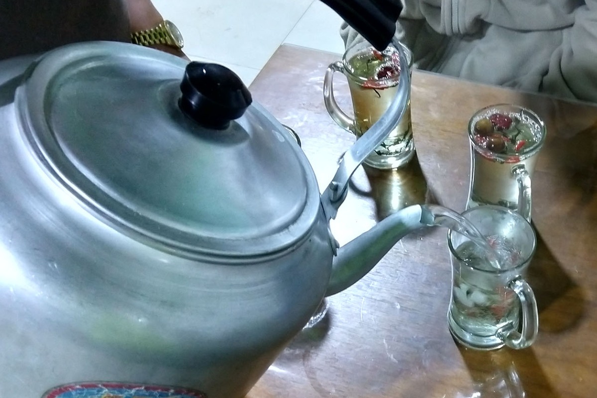 Tibetan tea in Tibet