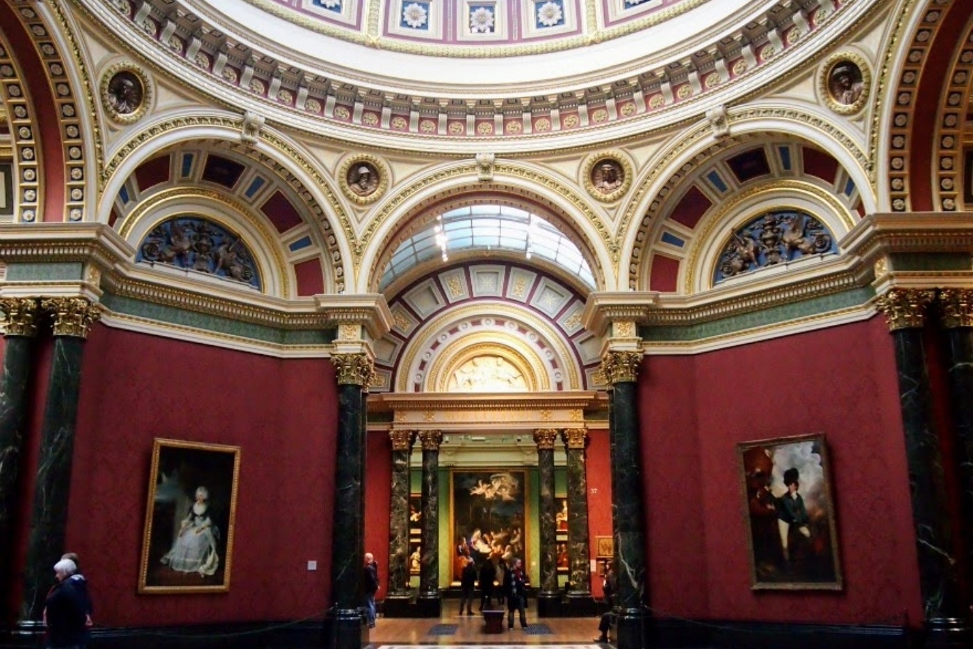 Inside the national gallery of art London