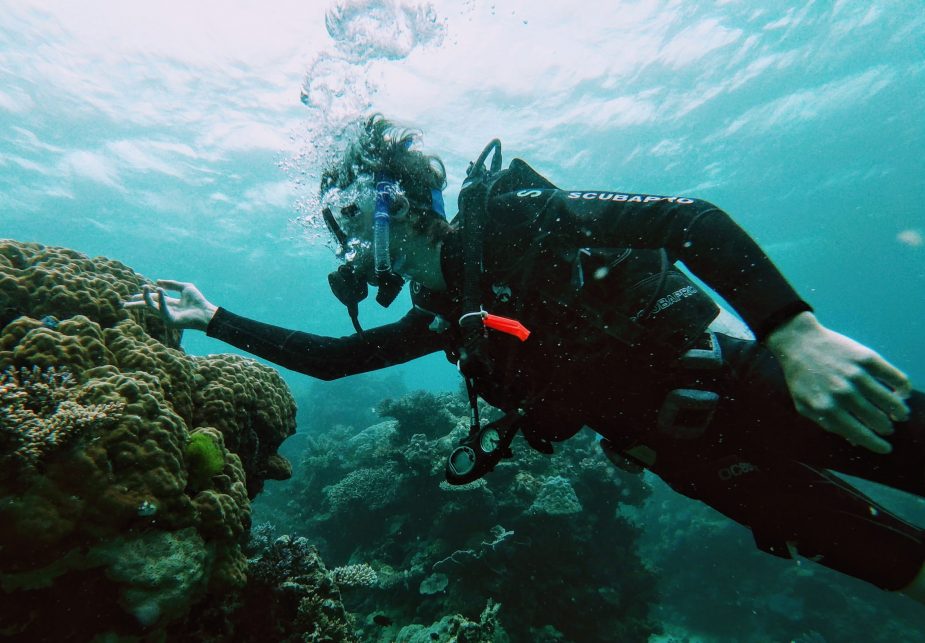 Travel with teenagers vacations activities scuba diving Scuba diving teen