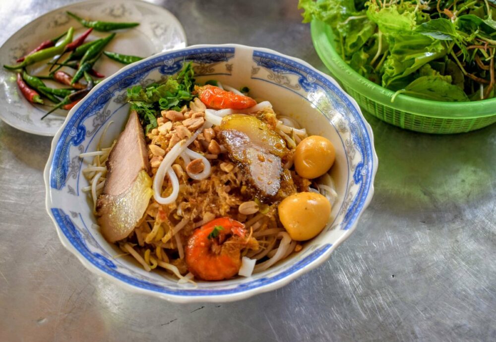 Food costs for travel Vietnamese street food