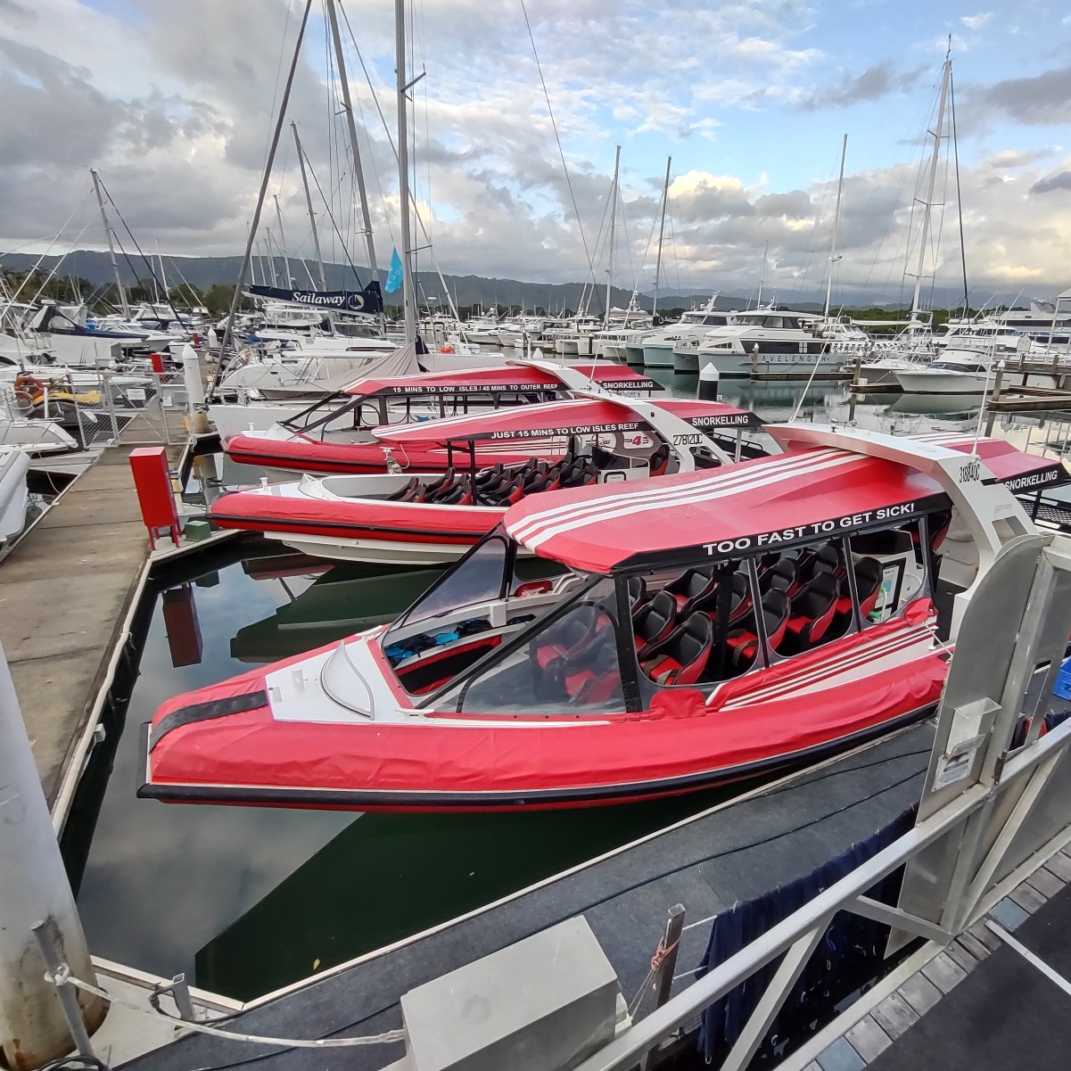 Speed boat snorkelling Port Douglas marina
