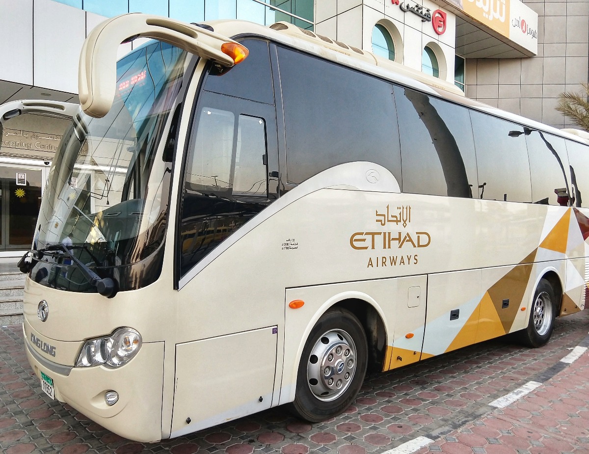 Dubai blog getting around bus