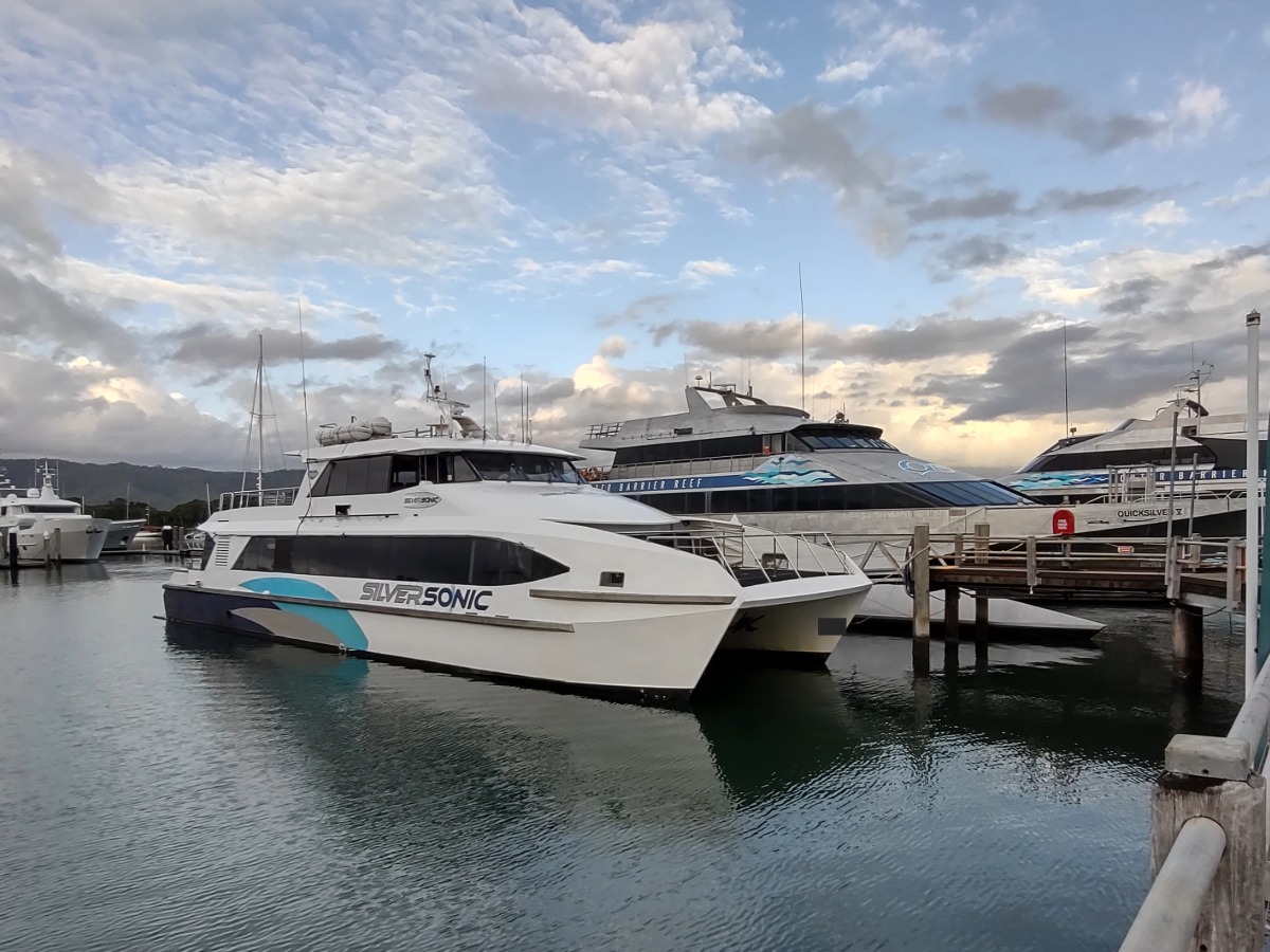 Quicksilver Silversonic Scuba Diving