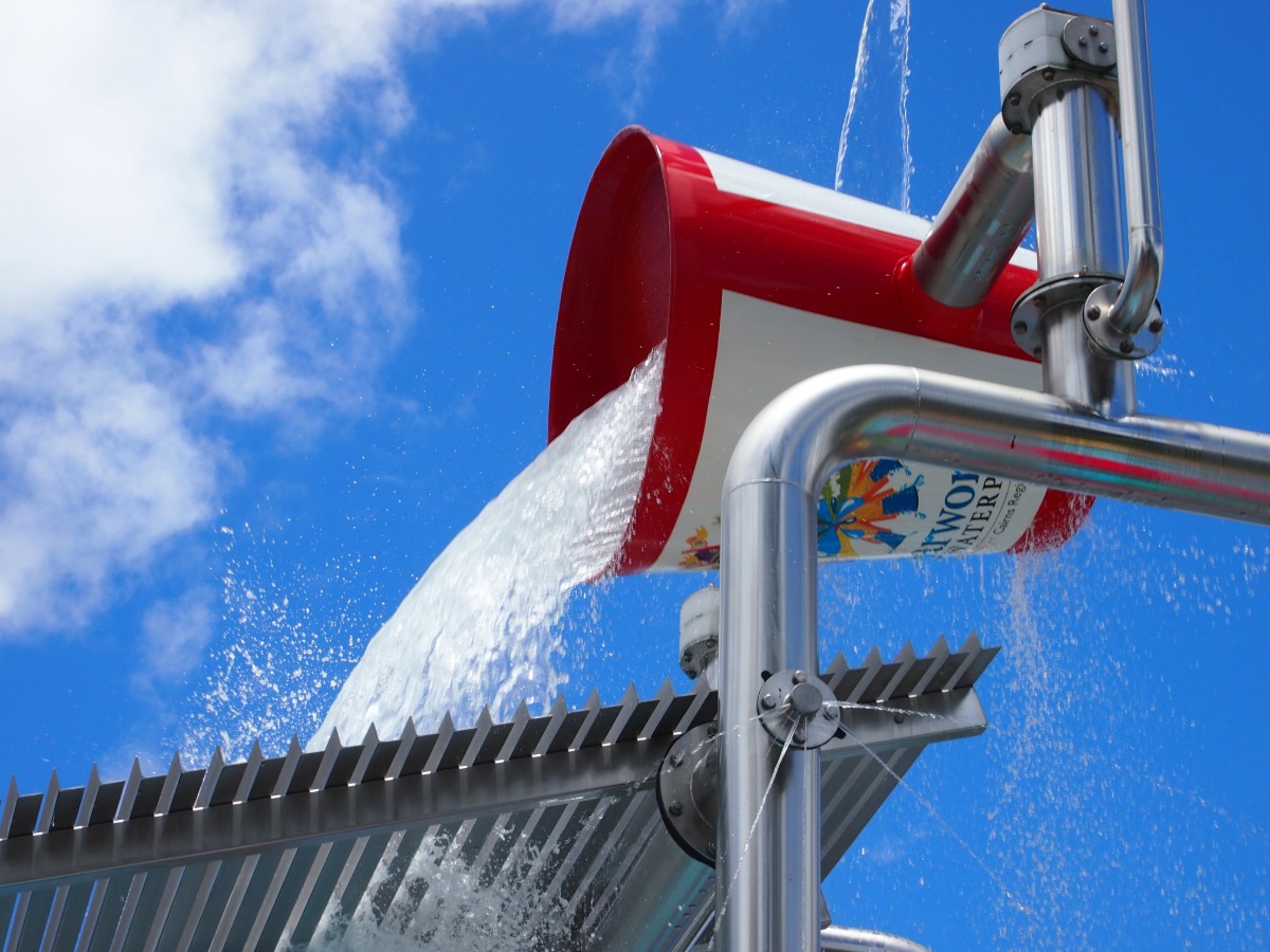 Water play kids cairns