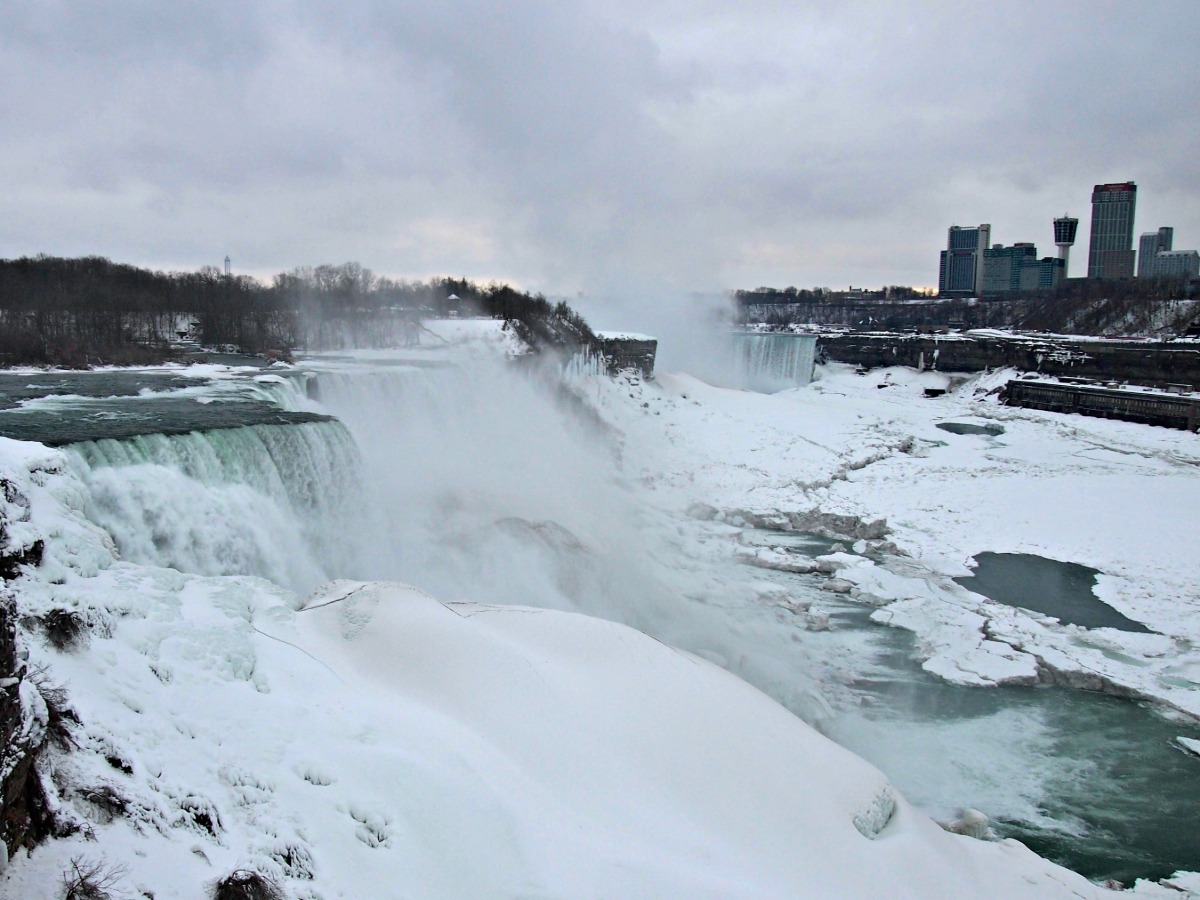 Clifton Hill Canada Niagara Falls