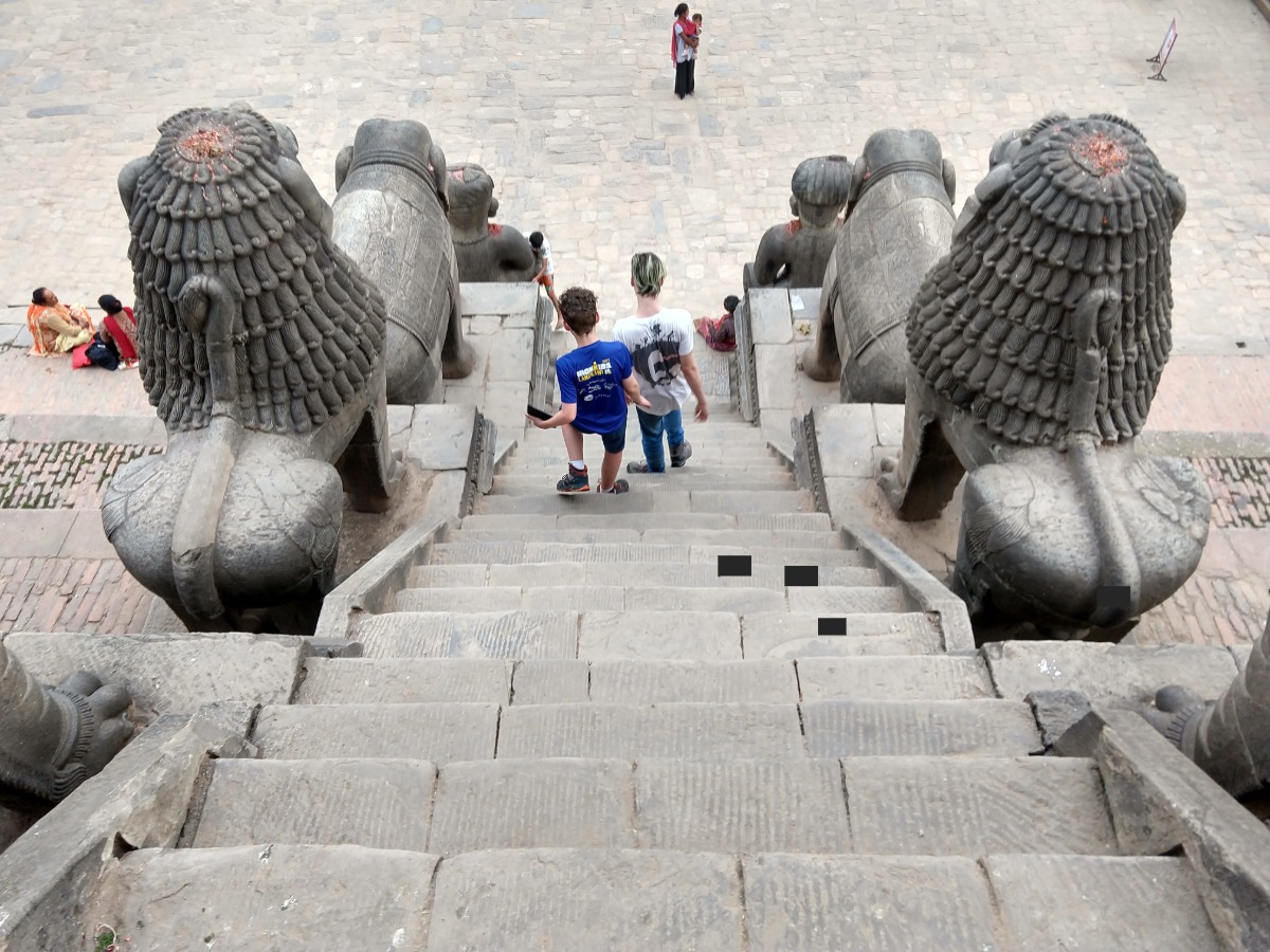 Nepal with kids sightseeing