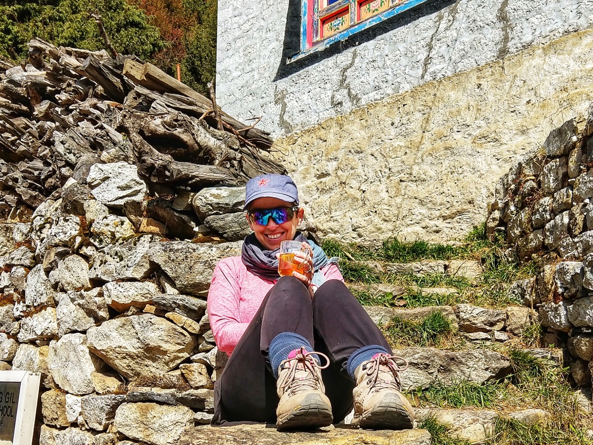 Tea stop between Tengboche and dingboche