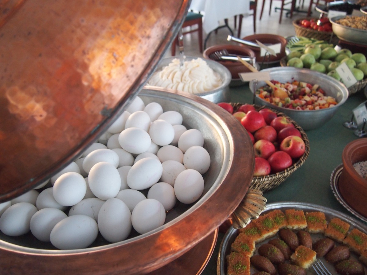 Turkish breakfast dishes