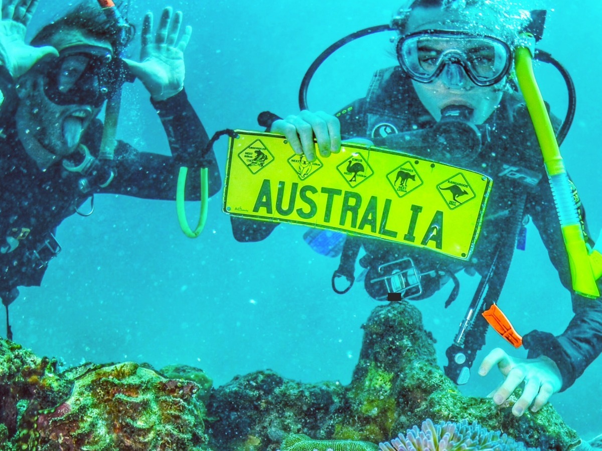 Family travel to Australia teens