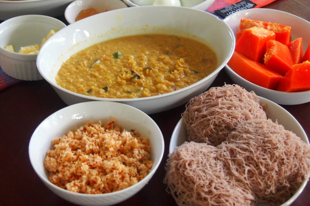 String hoppers and curry Sri Lankan food