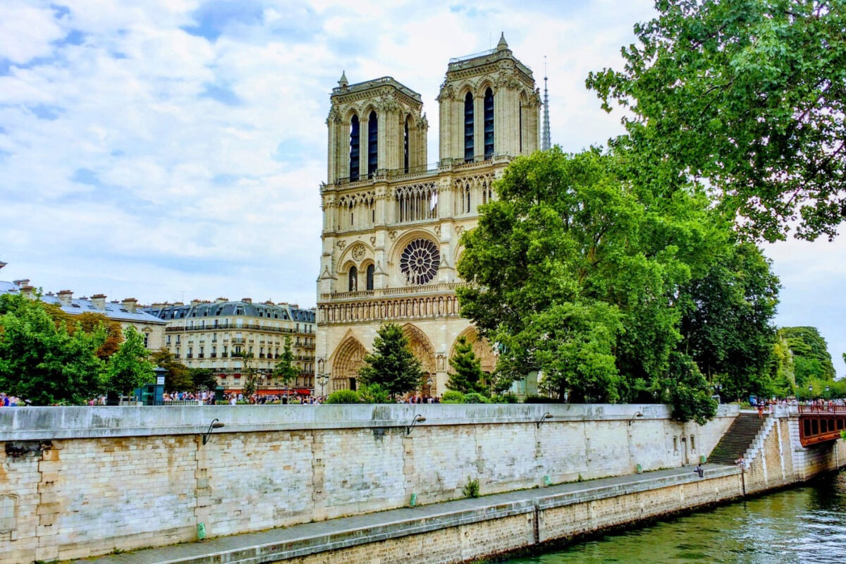 Guide to kid friendly hotels in Paris