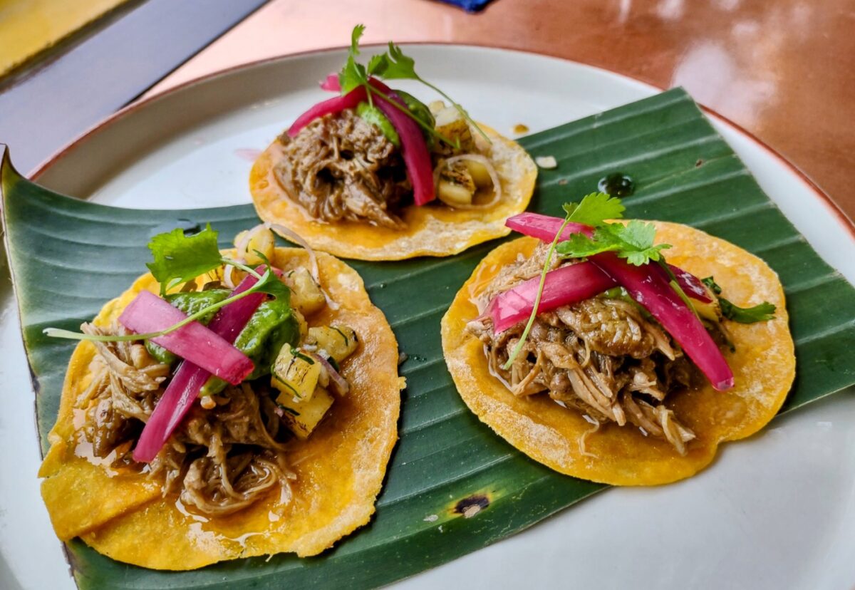 Duck starter at Mango Mango Hoi