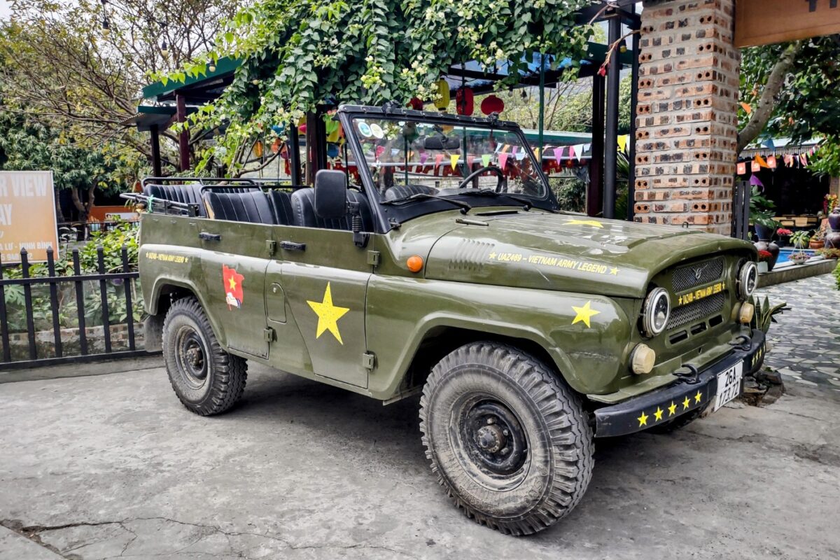 Army jeep tours Ninh Binh